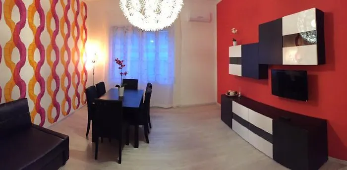 דירה Granny's House Colosseum *